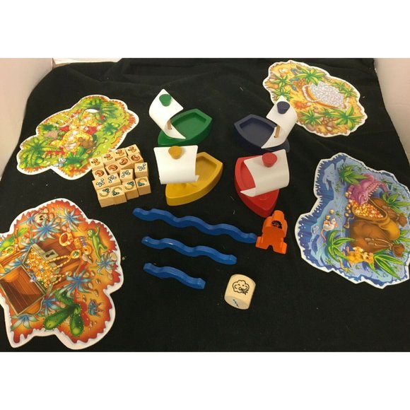 Treasure Hunt Board Game ©2003 Ravensburger Speileverlag 2-4 Players HTF Retired - Picture 2 of 12